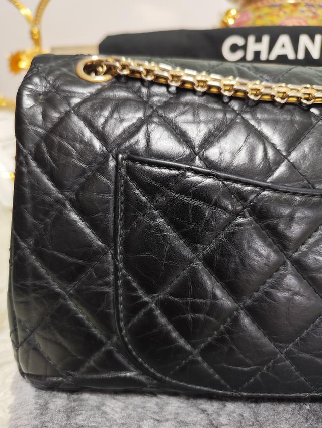 The Legend of Chanel: Chanel 2.55 Reissue Flap Bag (Aged Calfskin) รูปที่ 9