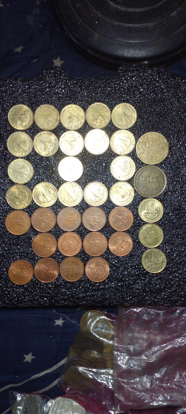 รวมเหรียญหมุนเวียน25สต.ทองเหลืองและทองแดง