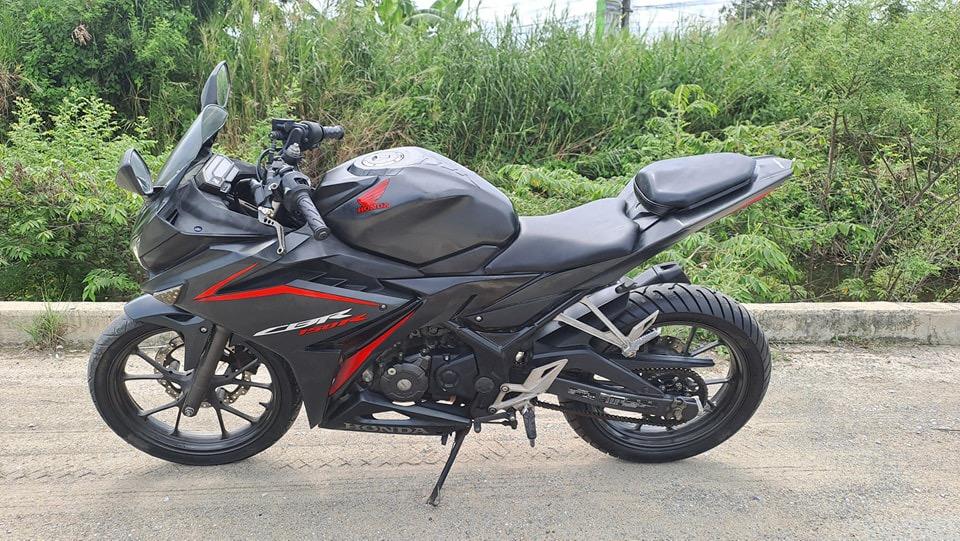 Cbr150 สภาพหล่อหล่อเอกสารครบ