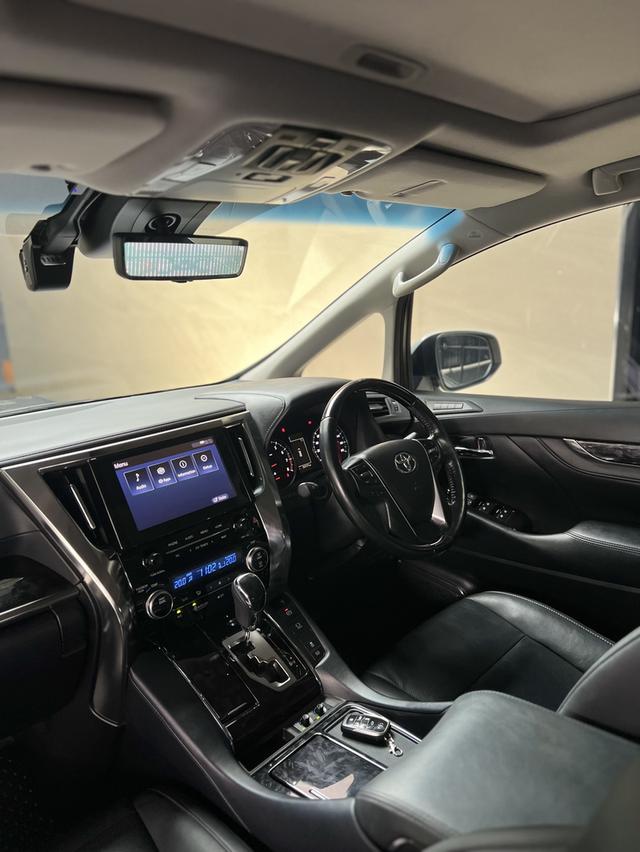 TOYOTA Alphard 2.5 SC Package 6