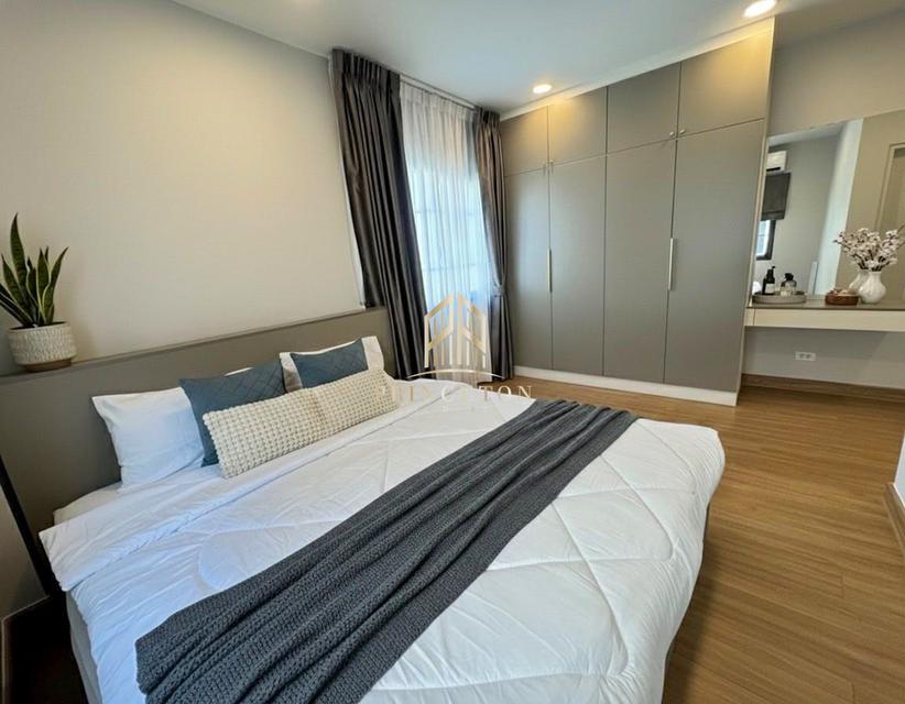 House For Sale or Rent CENTRO Bangna 8