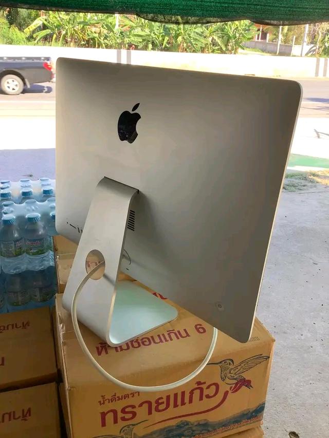 ขายคอมตั้งโต๊ะของ Apple
