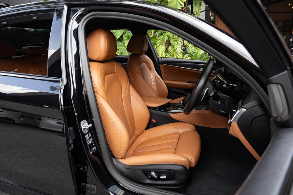“BMW 520d M Sport LCI”  ปี 2022 รูปที่ 8