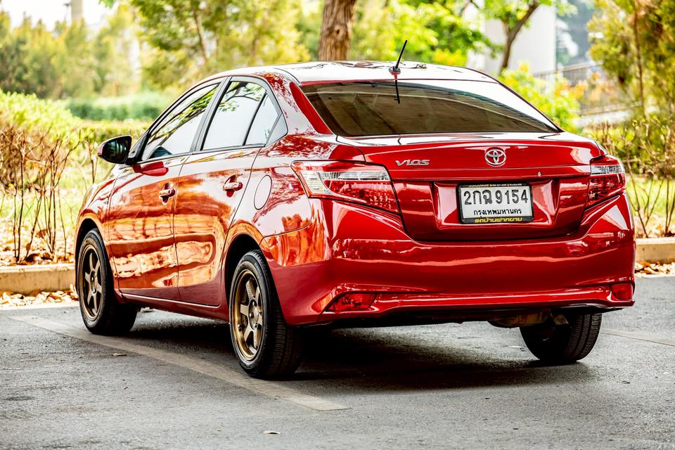 Toyota Vios 1.5J ปี 2013 สีแดง เกียร์ออโต้  7