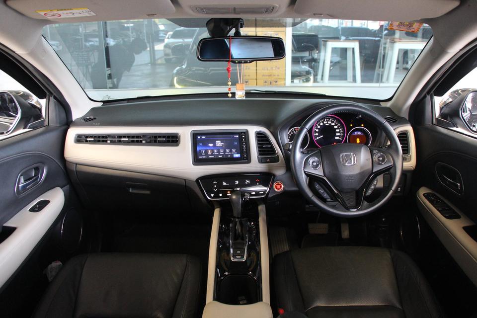 รหัสรถ TKG1642 HONDA HRV 1.8 EL ปี 2021 รูปย่อยที่ 4