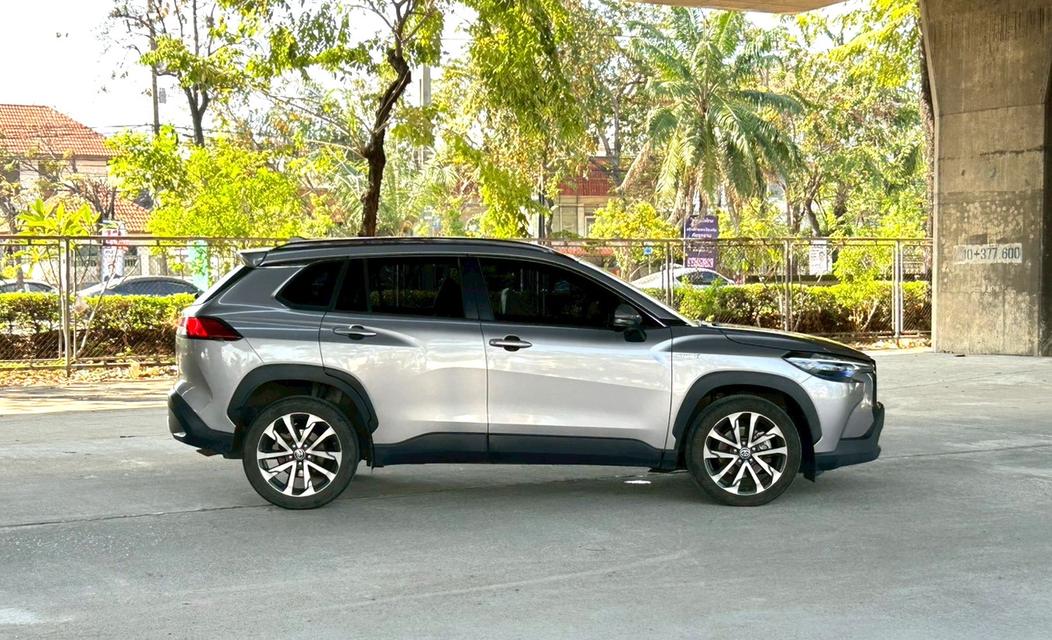 2020 Toyota Corolla Cross 1.8 HEV PREMIUM รถสวยมือเดียว รูปที่ 5