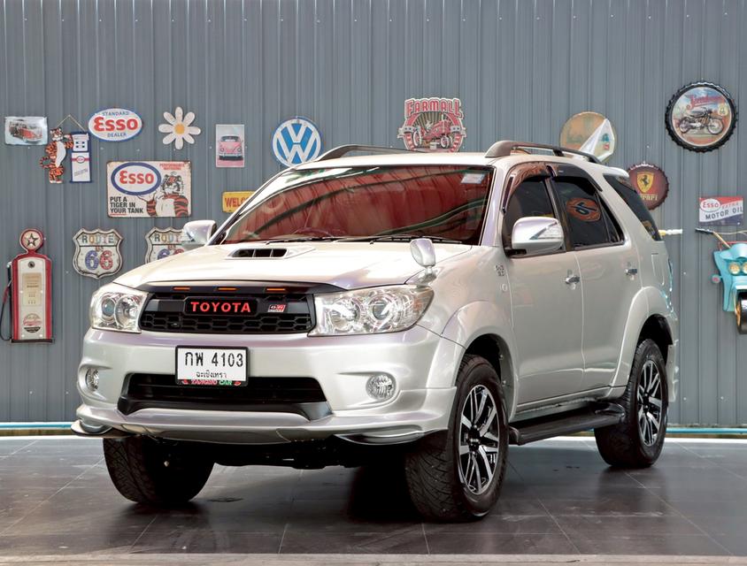 TOYOTA FORTUNER 3.0 V 4WD ปี 2006