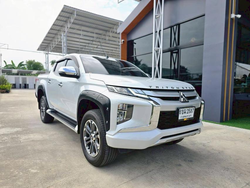 Mitsubishi Triton 2.4GT Plus ปี21 3