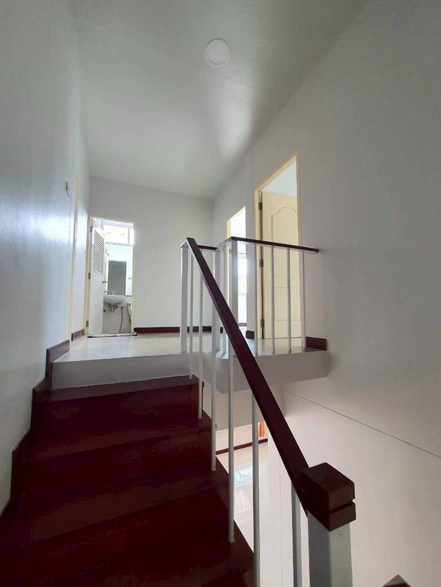 ขายบ้านทาวน์เฮ้าส์มุมด่วน 12