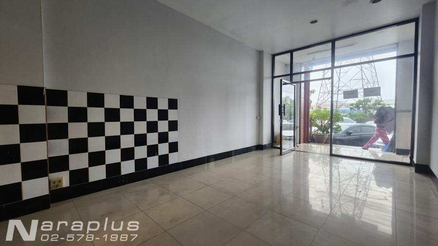 Listing No. 68050568 : ขายคอนโด ชั้น.1 เพื่อการพาณิชย์ และพักอาศัย ขนาด 57.46 ตารางเมตร โครงการ พัฒนาการ คอมเพล็กซ์เฮ้าส์  กรุงเทพ  8