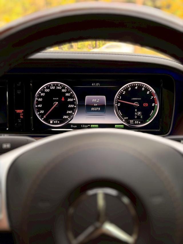 Benz S500e AMG 3.0 AMG W.222 รถปี2017 ไมล์5x,xxxKm.มีประวัติศูนย์ ไม่เคยเกิดอุบัติเหตุผ่านการตรวจรับรองสภาพรถ2สถาบันราคา1,380,000บาทได้ไปคุ้มแน่นอนครั รูปที่ 4