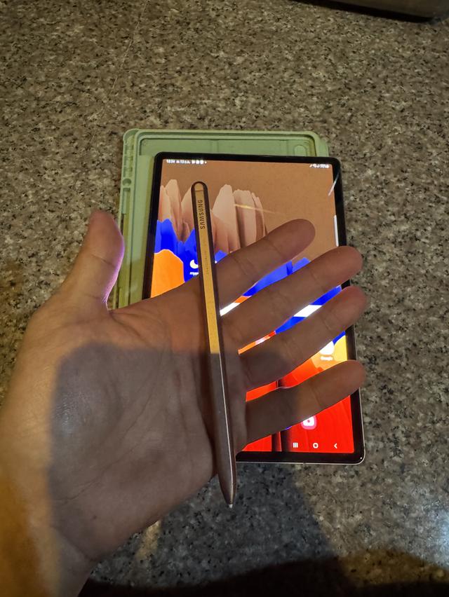 ขายๆๆSamsungTabS7PlusสีRose Gold 128กิ๊กLTEใส่ซิมได้สูนTrueสภาพสวยการใช้งานดีเยี่ยมทุกๆฟังชั่นเครื่องรีสโตได้ตลอดไม่มีติดแอคเค้าใดๆคับ ( จอขาวจั๊วไม่ม 7