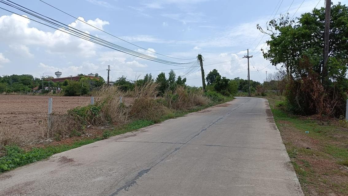 ที่ดิน 5 ไร่ 1 งาน โฉนด นส.4 จ 10