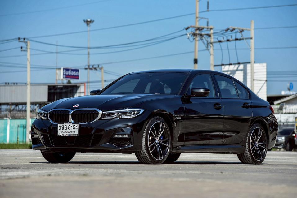 BMW 330e M-Sport G20 AT 2023ไมล์ 37,xxx km. !! ราคา 1,299,000 บาท