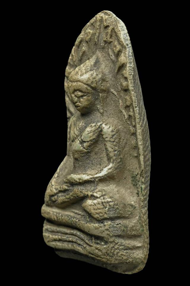 พระรอด กรุมหาวัน พิมพ์ใหญ่ เนื้อขาว เก่าแก่หายาก 1 ใน 5 ชุดเบญจภาคี 4