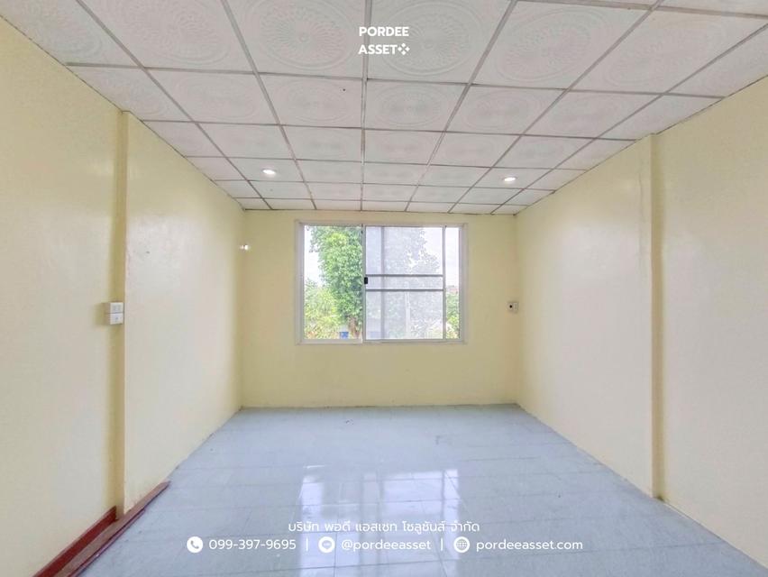 ขายถูกมาก!! ทาวน์เฮ้าส์ 2 ชั้น หมู่บ้านอยู่เจริญ เสมาฟ้าคราม (ขนาด 18 ตร.ว.) ลำลูกกาคลอง2 คูคต ปทุมธานี : Yu Charoen (Fah Kram) Lam Luk Ka Khlong 2 10