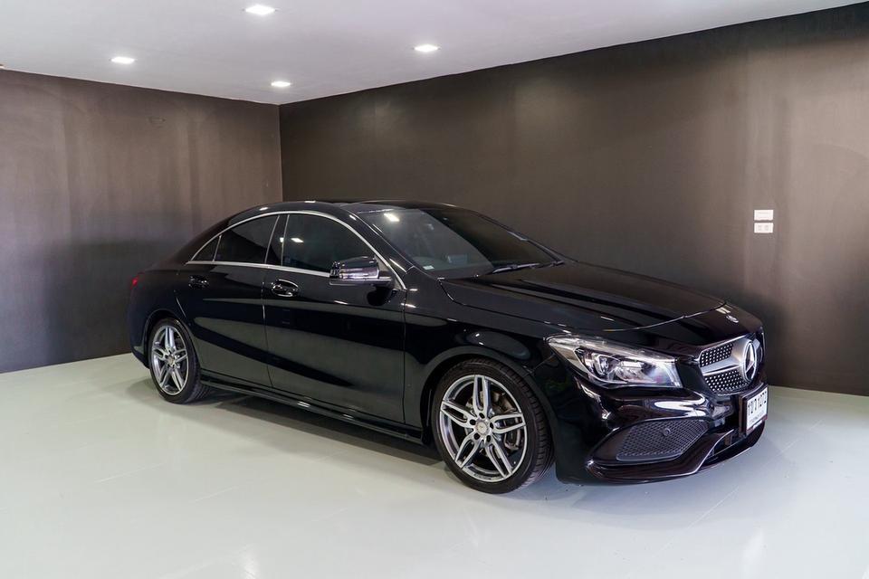 MERCEDES BENZ CLA 250 AMG ( FACELIFT ) รถมือเดียว Service ศูนย์ทุกระยะการใช้งาน Year 2017