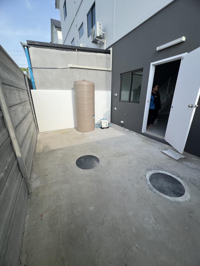 The Connect Biztown บางนา กม.5 – ศรีนครินทร์ (2) อาคารพาณิชย์ 3 ชั้น 5