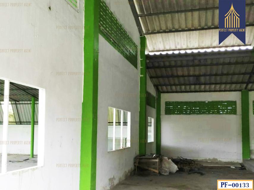 โรงงานพร้อมโกดัง เก็บทรัพย์ 1 บางเสาธง สมุทรปราการ ทำเลดี 8