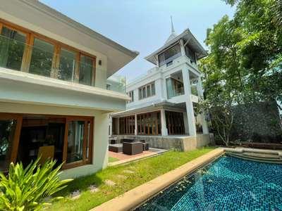 U1431 ให้เช่าบ้านหรู 3 ชั้น  บ้านพูลวิลล่า ติดทะเลพัทยาเหนือ พร้อมเฟอร์  พร้อมหาดส่วนตัว วิวทะเลสวยมาก ติดปราสาทสัจธรรม ทำเลดีเดินทางสะดวกเข้าออกได้หล 6
