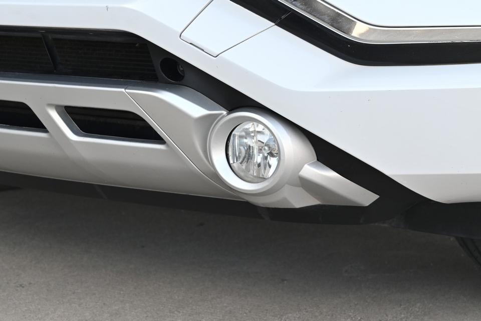 รถครอบครัวไมล์น้อยรอคุณอยู่นะMitsubishi Xpander 1.5 รูปที่ 8