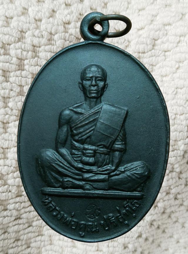 พระเก่าของ ตา ยาย มีเก็บๆใว้ สนใจเช่าทักมานะค่ะ