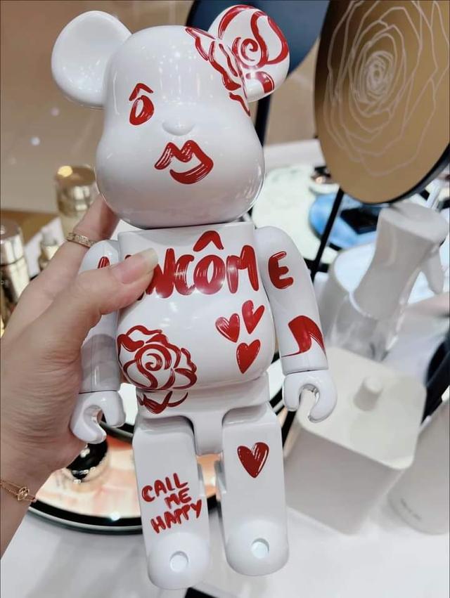 BEARBRICK X LANCÔME 400% + 100%  3