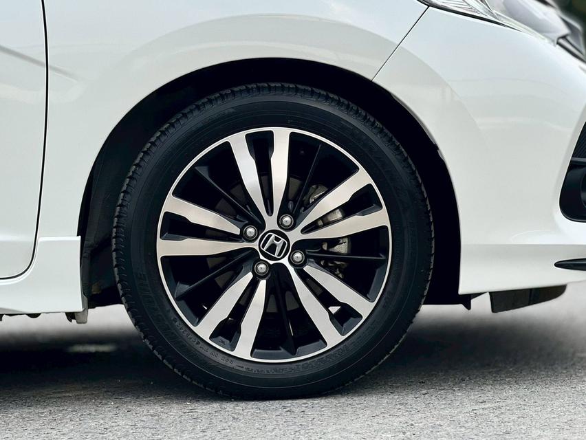 2021 HONDA JAZZ 1.5 RS ปี 21 จด 22 ราคา 559000 บางแค • เลขไมล์เพียง 7,000 กม.เท่านั้น • รถบ้านแท้ มือเดียวสภาพป้ายแดง • ประวัติศูนย์ Honda ชัดเจน • โ รูปที่ 9