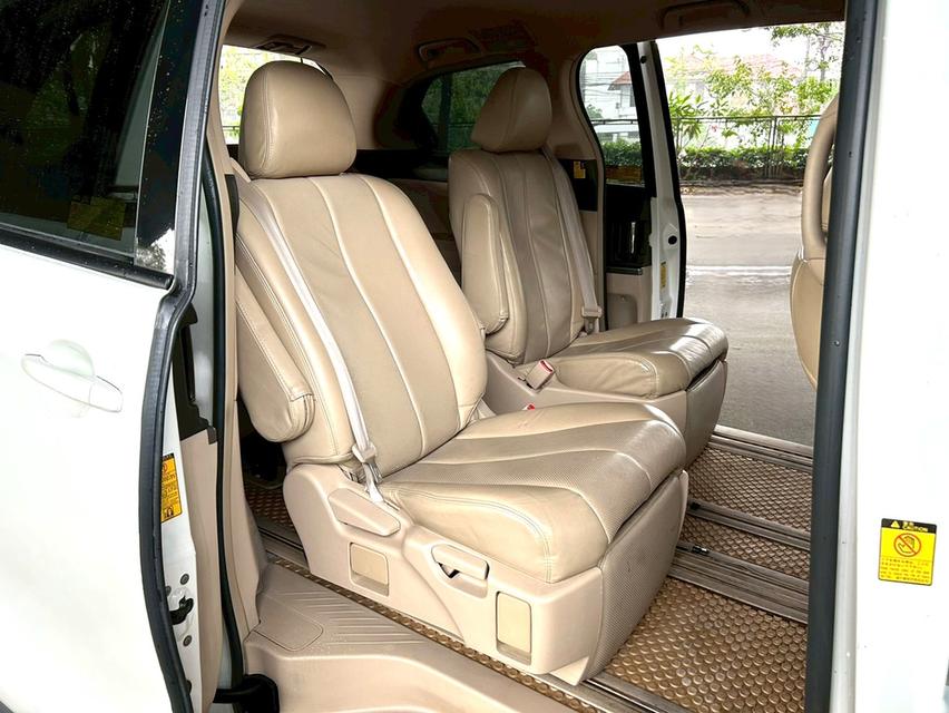 2013 Toyota ESTIMA 2.4 G รถสวยมือเดียว สภาพเยี่ยม รูปที่ 9