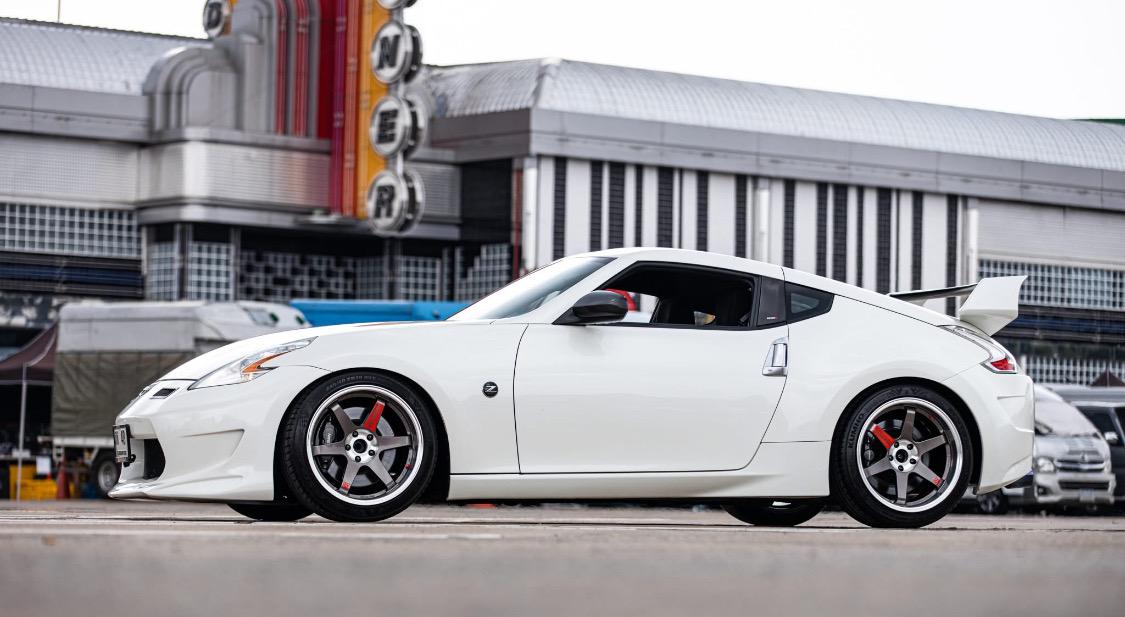 Nissan 370 Z ปี 2009 แต่งสวย 5