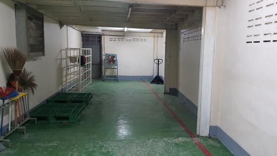 ขายโกดังและสำนักงาน 2 ชั้น ทำเลดี เดินทางสะดวก อ.สามโคก จ.ปทุมธานี     8