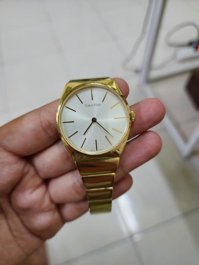 นาฬิกา calvin klein สายสแตนเลส สีทอง มือสองสภาพดี