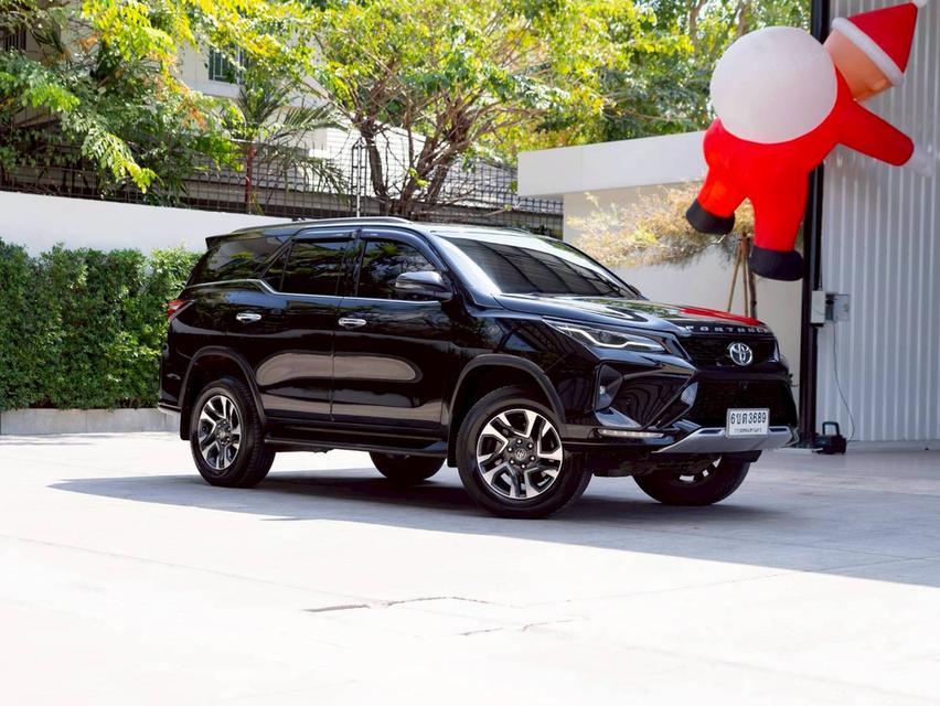 Toyota Fortuner 2.4G Leader ปี 2022 เจ้าของเดียว รถสวย สภาพพร้อมขับ
