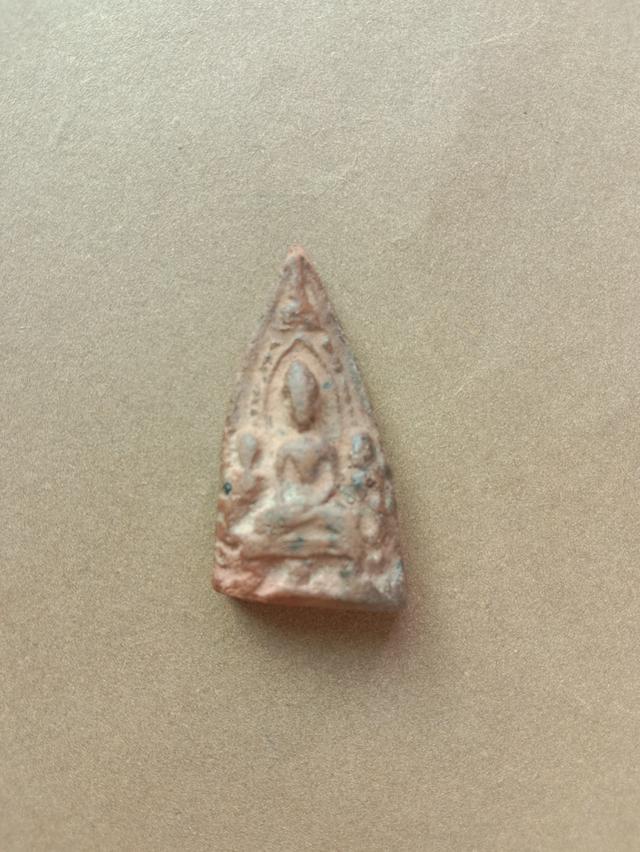 พระเนื้อดิน