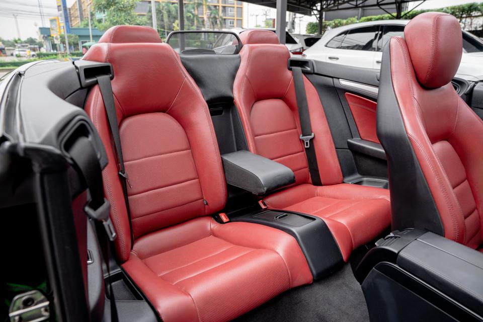 BENZ E200 Cabriolet AMG Dynamic ปี 2014 📌หลังคาผ้าใบ เข้าใหม่ค่ะ เบาะแดงสวยจึ้ง รุ่นนี้หายากชอบต้องรีบจัด❤️✨ 6