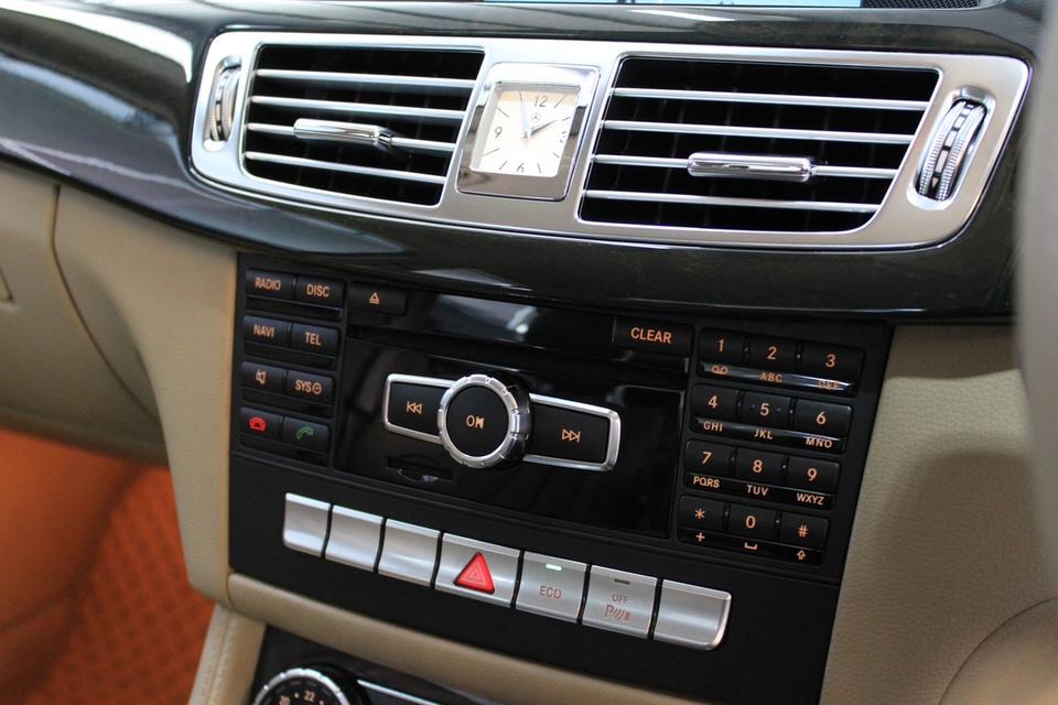 รหัสรถ JRS9241 หล่อขนาดนี้จะอดใจไหวหรอ กับ Benz CLS 250CDI 2012 20