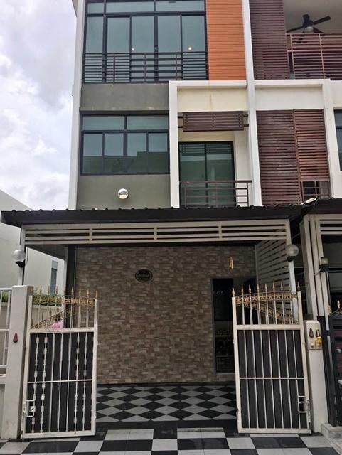 สาทร-กัลปพฤกษ์ ให้เช่าทาวน์โฮม 3 ชั้น 27ตร.วา.307 ตร.ม. 3นอน 5แอร์ ตลาดสำเพ็ง 2 300ม. แม็คโคร บางบอน 1.3 กม. 1