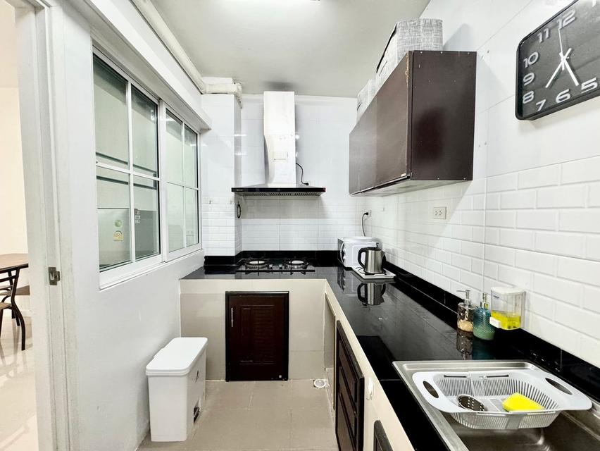 ให้เช่าทาวน์โฮม หมู่บ้านเสนาวีว่า อัสสัมชัญ ศรีราชา 9