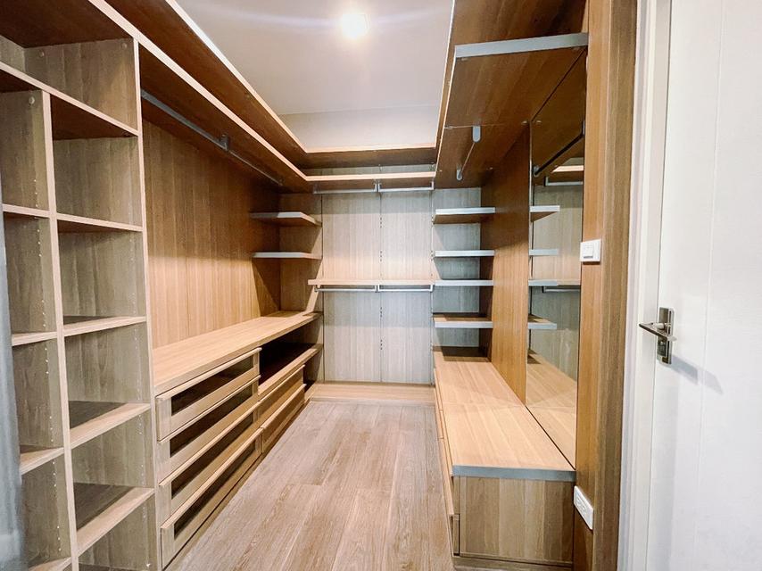 บ้านเดี่ยว มัณฑนา ศรีนครินทร์-บางนา ซอยวัดหนามแดง เฟอร์บิ้วท์อิน เพียง 5 นาที ใกล้ BTS ศรีด่าน 8