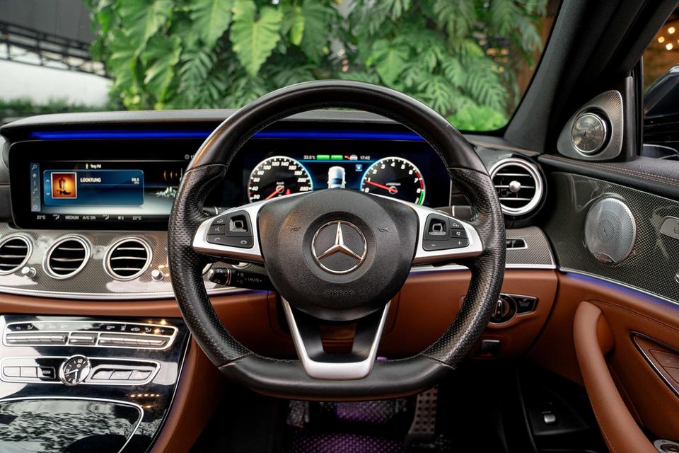 Mercedes-Benz E350e AMG Plug-in Hybrid ปี 2018 ⚡️เข้าใหม่วันนี้! 𝐁𝐞𝐧𝐳 𝐄𝟑𝟓𝟎𝐞 ตัวท็อป ไมล์แท้ 54,xxx km.❤️‍🔥 4