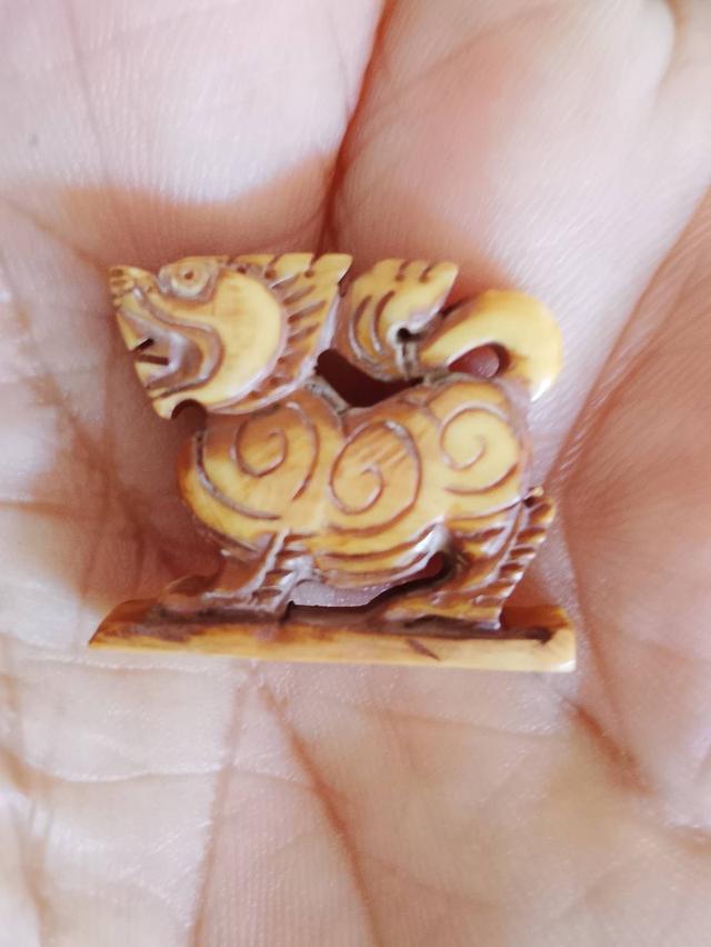 เครื่องลางเก่าแก่ ไม่ทราบที่