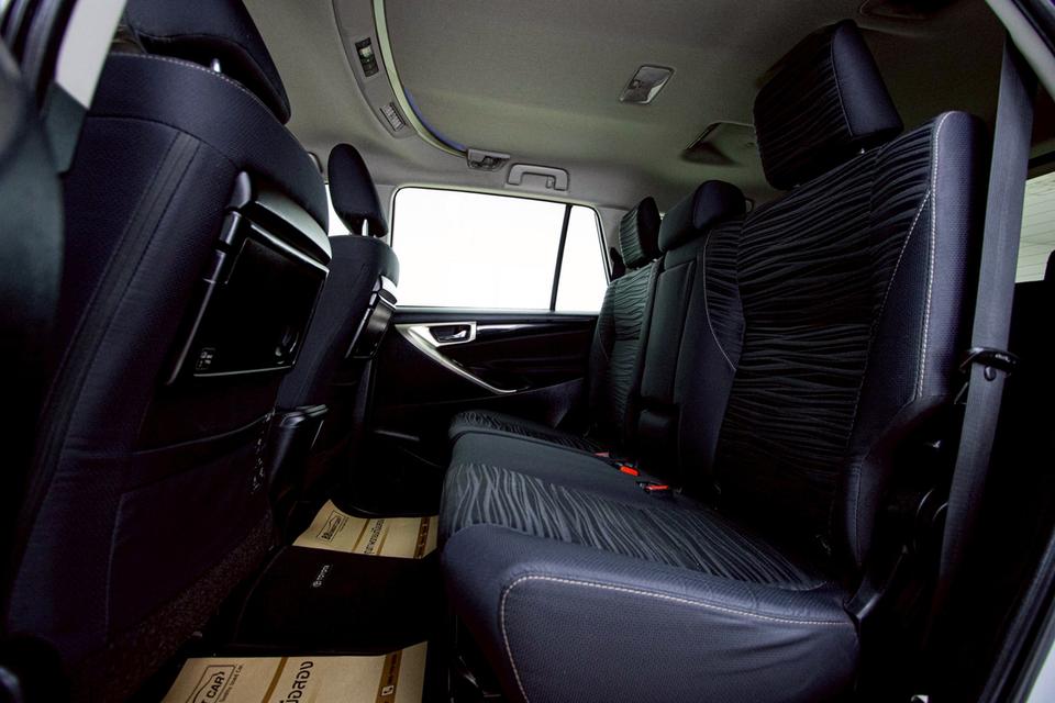 ✨ TOYOTA INNOVA 2.8 CRYSTA AT ปี 2021 ตัวท็อป Crysta รูปที่ 11