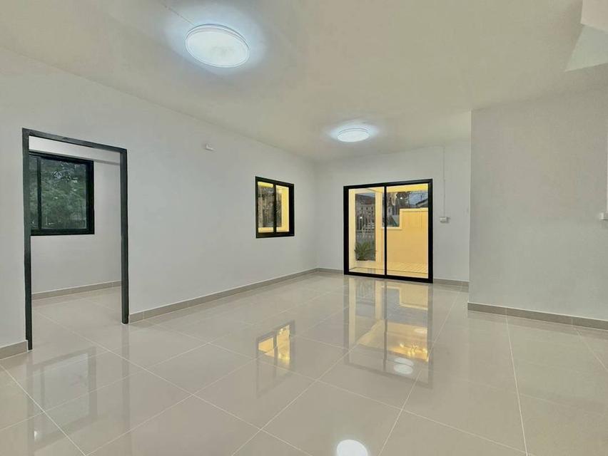 หมู่บ้านพฤกษา38/1 ถนนบางกรวย-ไทรน้อย 10