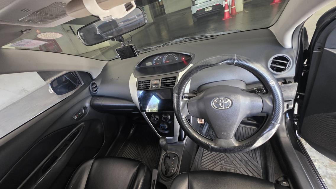 TOYOTA VIOS 1.5 รุ่น E ปี 11 เกียร์ออโต้ ติดแก๊ส LPG