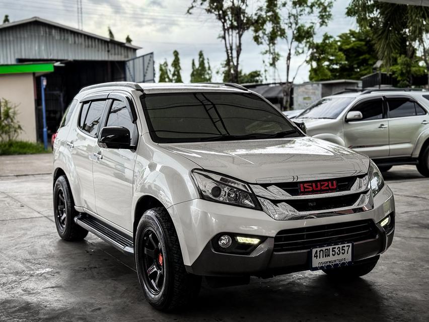 ขาย Isuzu MU-X 2.5Dvd ปี15