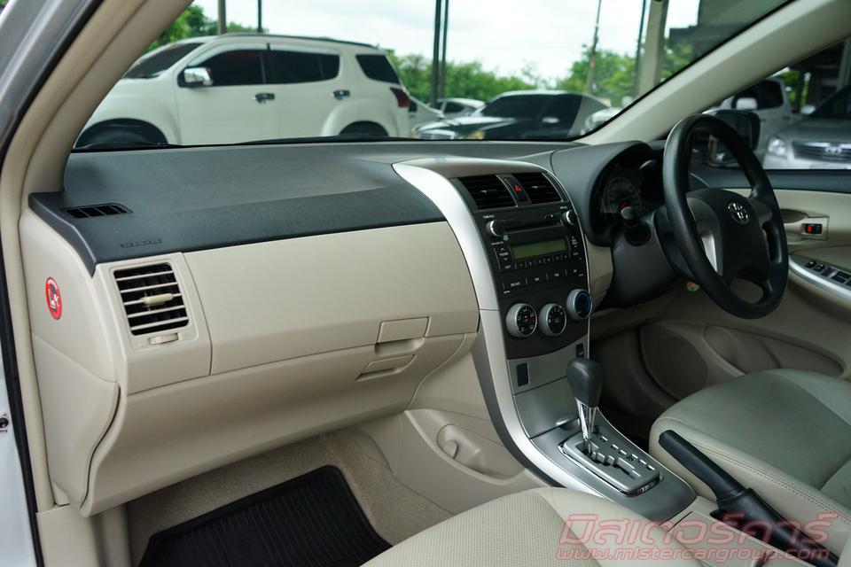 2013 TOYOTA COROLLA  ALTIS 1.6 G 15