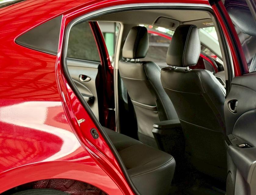 Toyota Yaris Ativ 1.2 Sport ปี 2021 ไมล์ 15,000 km. โทร.0922639576 เอ๋  14