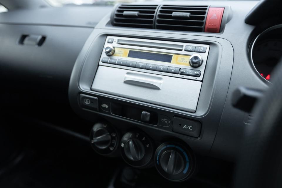 Honda jazz 1.5GD auto รถสวย ตรงปก โทร. 0922639576 เอ๋ รูปที่ 7