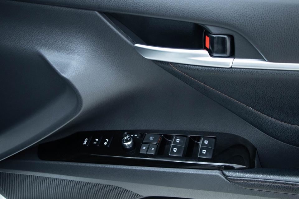 TOYOTA CAMRY 2.5 G AT 2020D-Segment หรู นั่งสบาย ขับนิ่ง ไมล์ 199,xxx รูปที่ 17