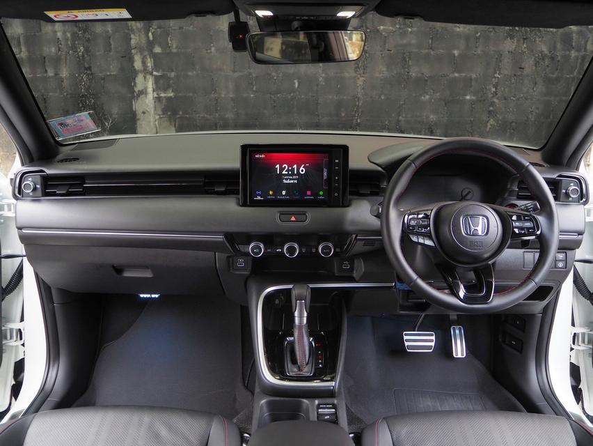 HONDA HRV 1.5 RS eHEV ปี 2023 11